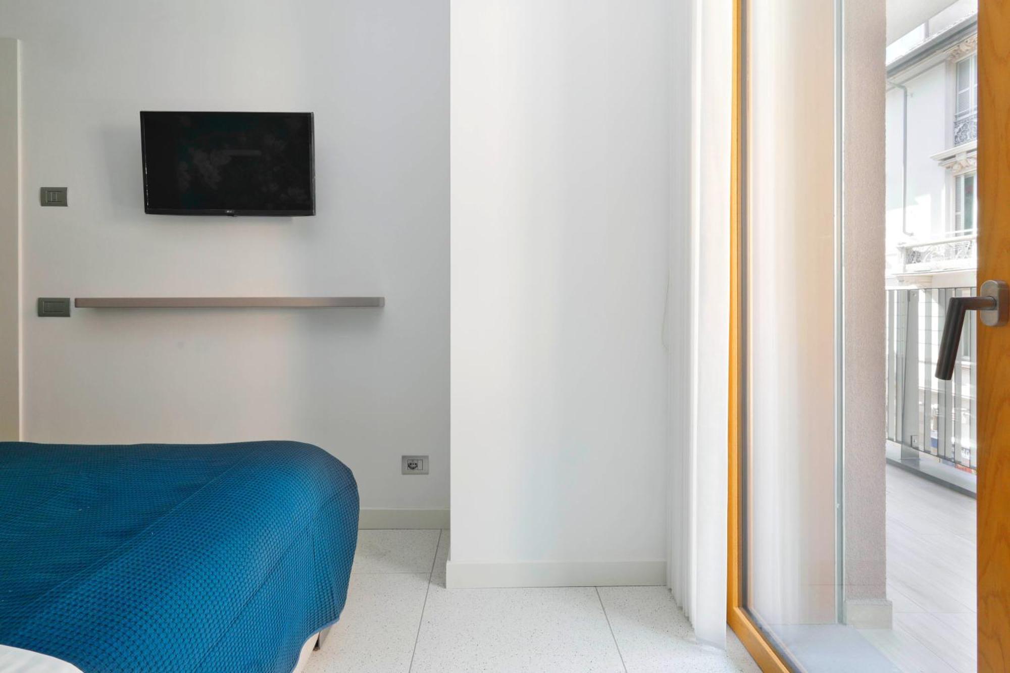 Luxury Apartment Con Terrazza, Palestra, Cowork & Box Privato Milan Exterior photo
